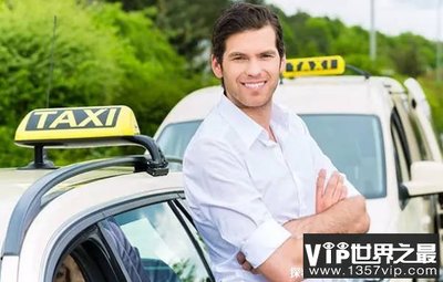 世間百味 從醫(yī)護通宵到中介奔波，盤點那些“最苦”的職業(yè)